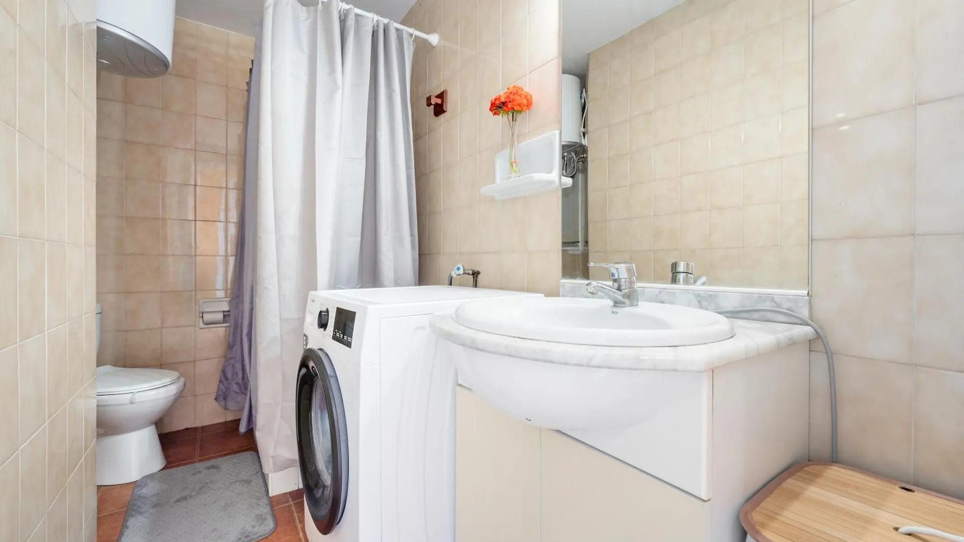 5 Minutos De La Playa Torredembarra Apartment